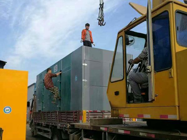 西青更换水冷式机油散热器密封件的操作流程是怎样的？