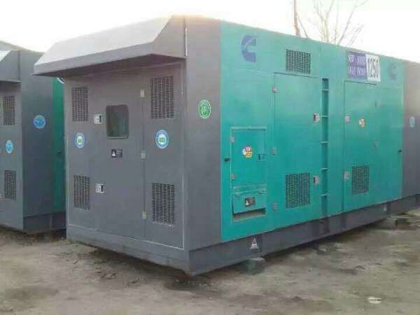 西青合同中关于工期延误的责任如何界定和处理？